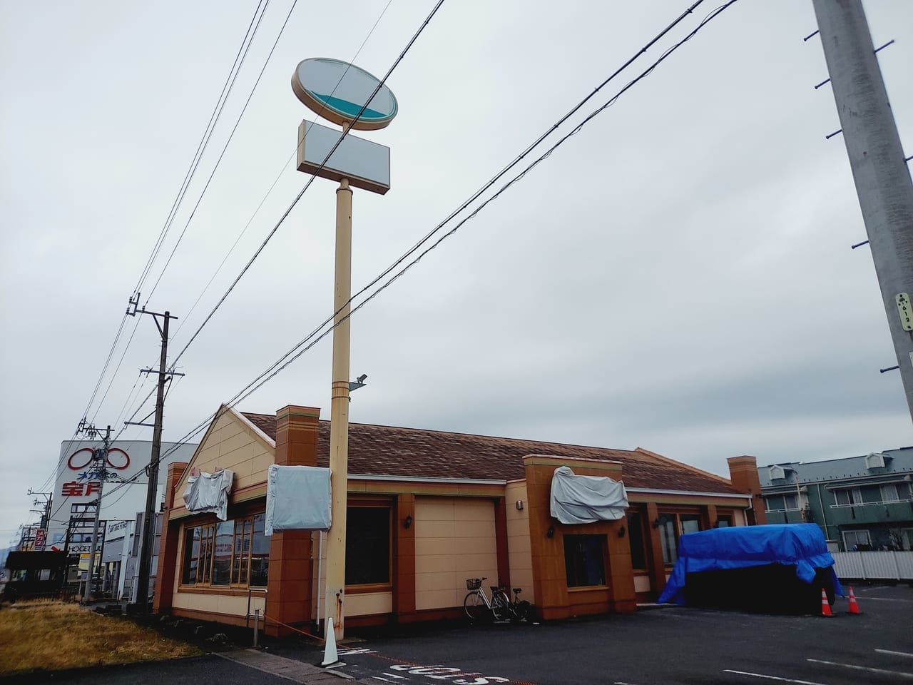 サイゼリヤ大垣楽田店外観