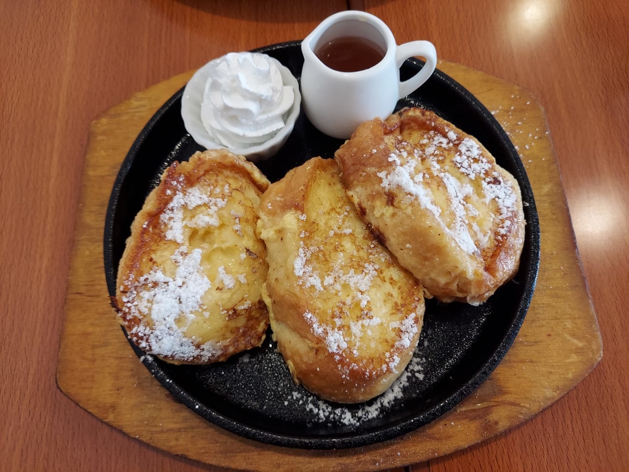 CAFE かぐら鉄板フレンチトースト