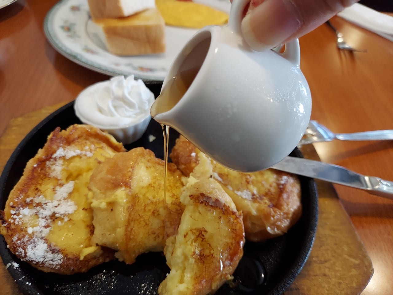 CAFE かぐら鉄板フレンチトースト