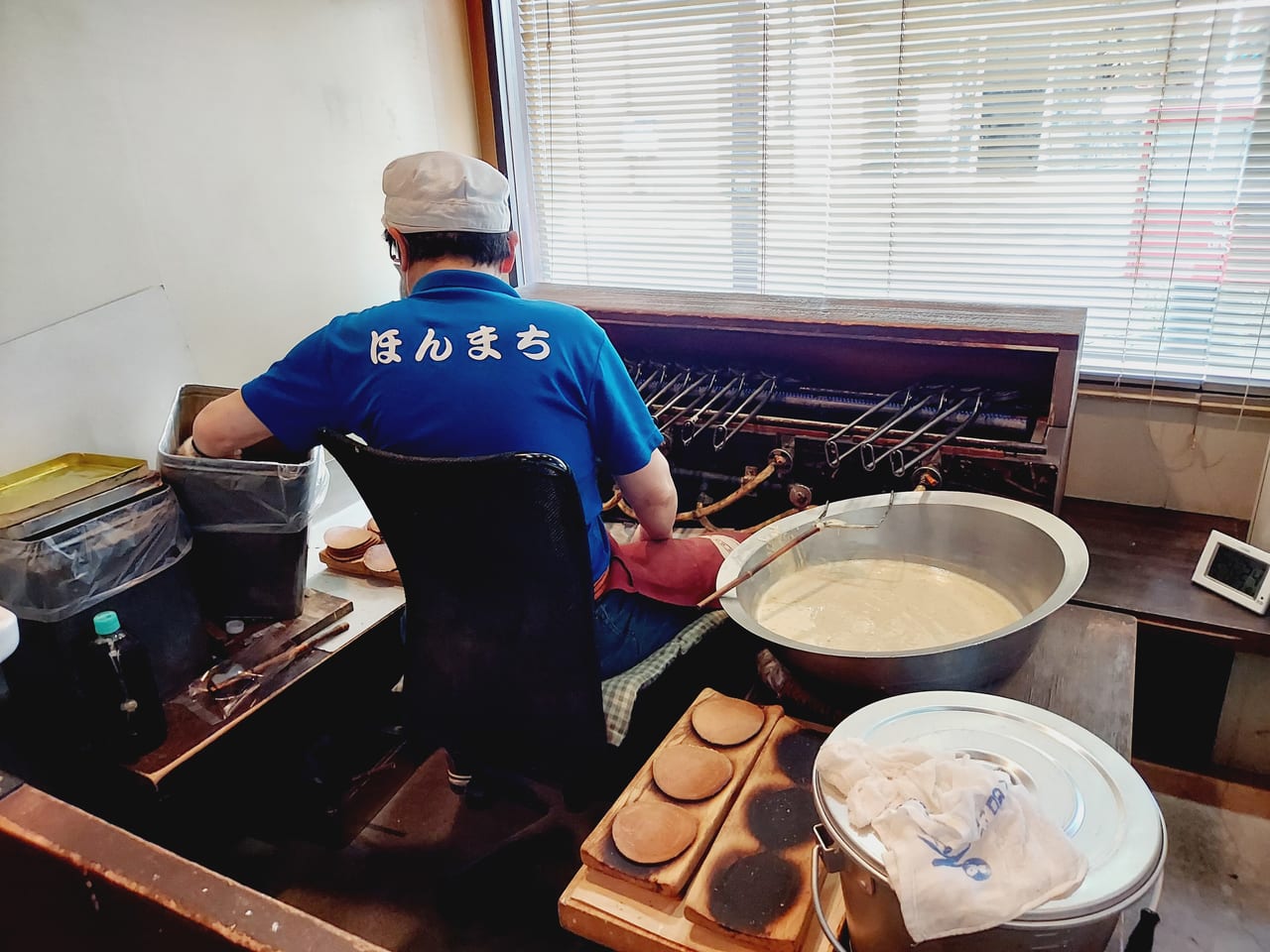 田中屋せんべい総本家職人