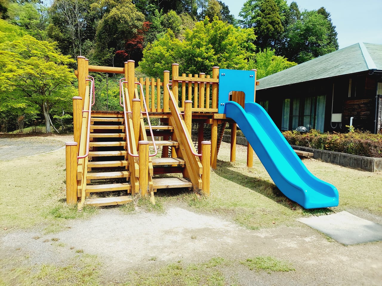 大垣市かみいしづ緑の村公園