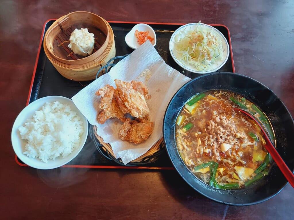 中華食堂 萬来亭