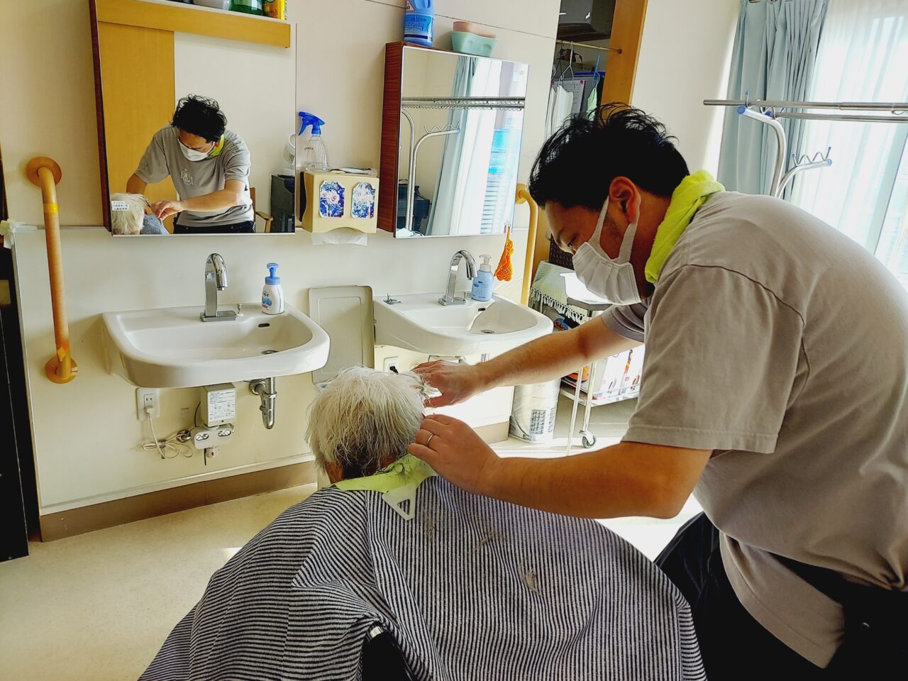 SALON ASANO