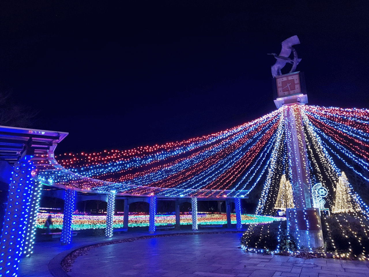 木曽三川公園センター イルミネーション