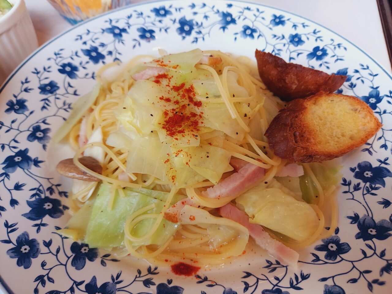 ぽてぽて食堂