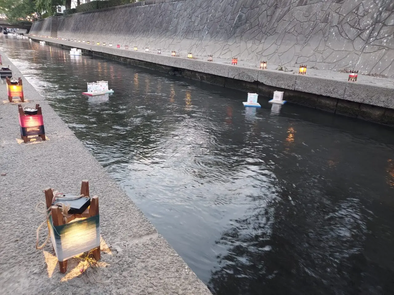 第42回水門川万灯流し
