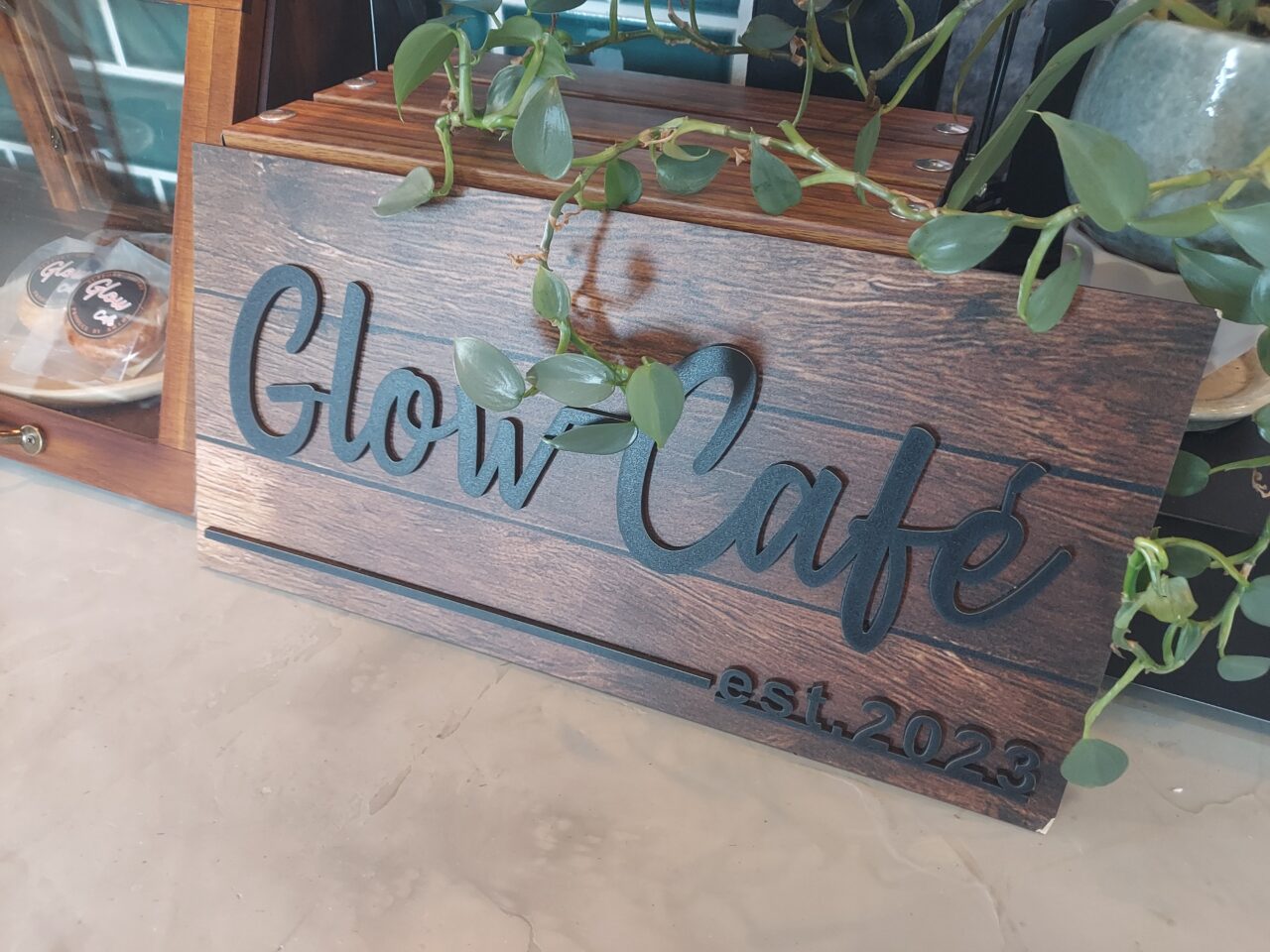 Glow Café